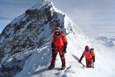 Effects of elevation: Mt. Everest climbers