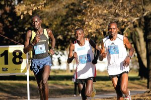 People running (example of movement)