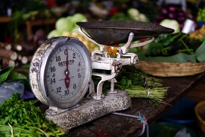 Weight scale at the local Antigua market