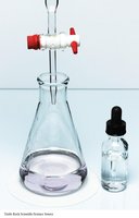 Titration endpoint with color change