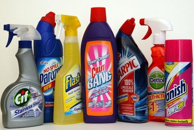 Cleaning products as examples of bases