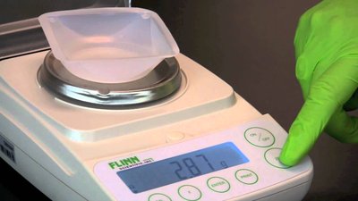 Electronic balance in use