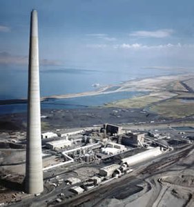 Industrial smelter for sulfuric acid production