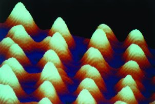 STM image of atoms on the surface of graphite