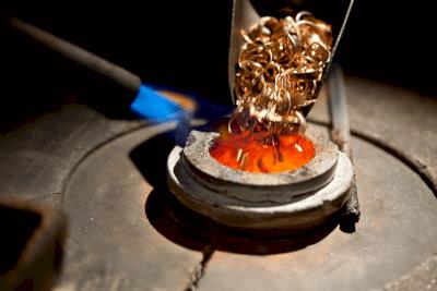 Melting metal: physical change