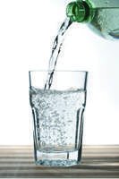 Molecular model of CO2 dissolved in water