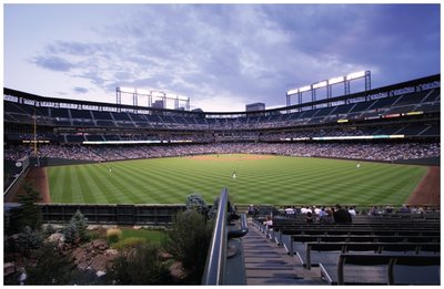 Stadium analogy for atomic nucleus