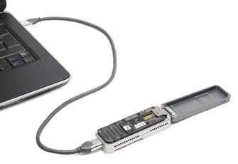 Nanopore sequencing device