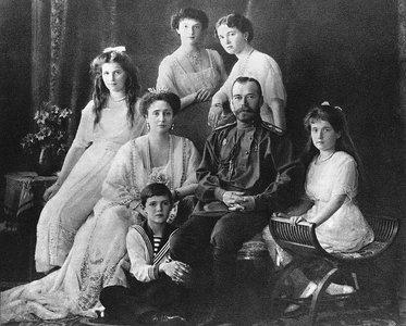Royal family with hemophilia (historical context)