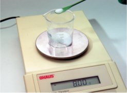 Weighing solute for mass percent calculation