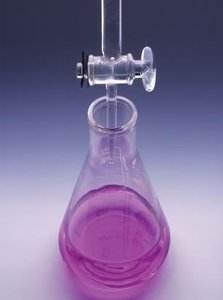 Titration setup with indicator