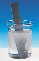 Single displacement reaction example