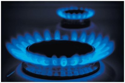 Flame from the oxidation of carbon in natural gas