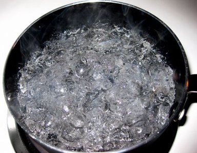 Boiling water as an example of a physical change