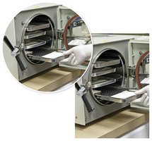 Autoclave for steam sterilization