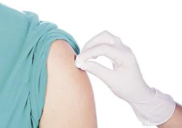 Antiseptic application to skin