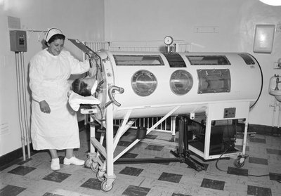 Iron lung used for polio patients