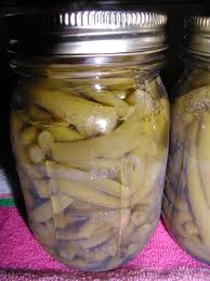 Poorly canned goods as a source of C. perfringens