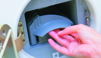 Slide agglutination test