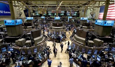 Stock exchange trading floor as an example of a competitive market