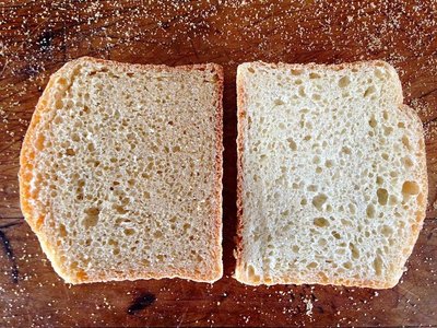 Whole wheat and white bread comparison