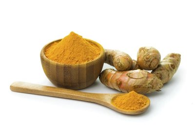Phytochemicals example: turmeric root and powder