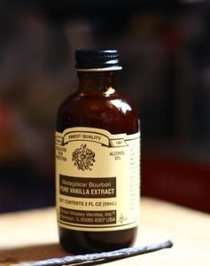 Vanillin bottle