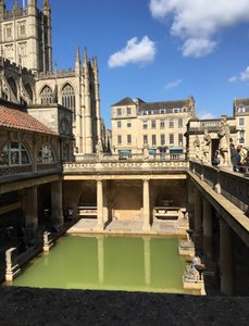 Florence Nightingale caring for patients