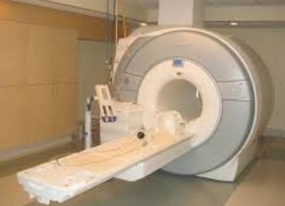 MRI machine as an example of physics in medicine