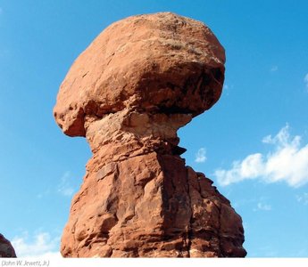 Balanced Rock in stable equilibrium