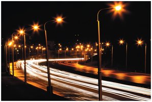 Plasma in fluorescent lamps