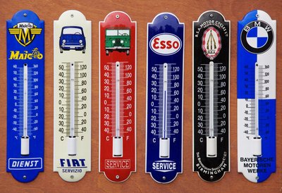 Examples of Celsius and Fahrenheit thermometers