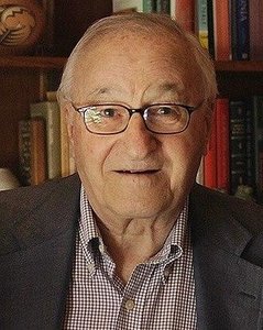 Canadian psychologist Albert Bandura