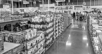 Comparison of McDonald's drink sizes in different countries