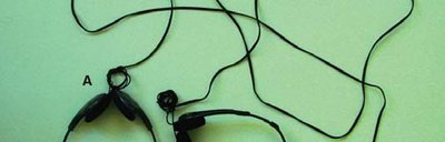Good continuation: headphone wires