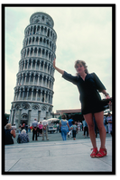 Person posing with the Leaning Tower of Pisa, illustrating perceptual set