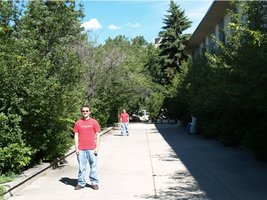 Size constancy illustrated by people at different distances