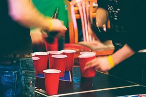 Binge drinking on college campus