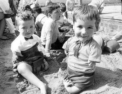 Children with limb malformations due to thalidomide