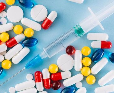 Medical interventions (pills and syringe)